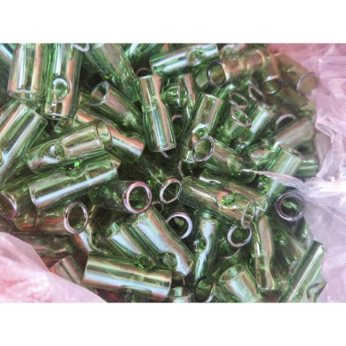 Green glass filter for smoking
